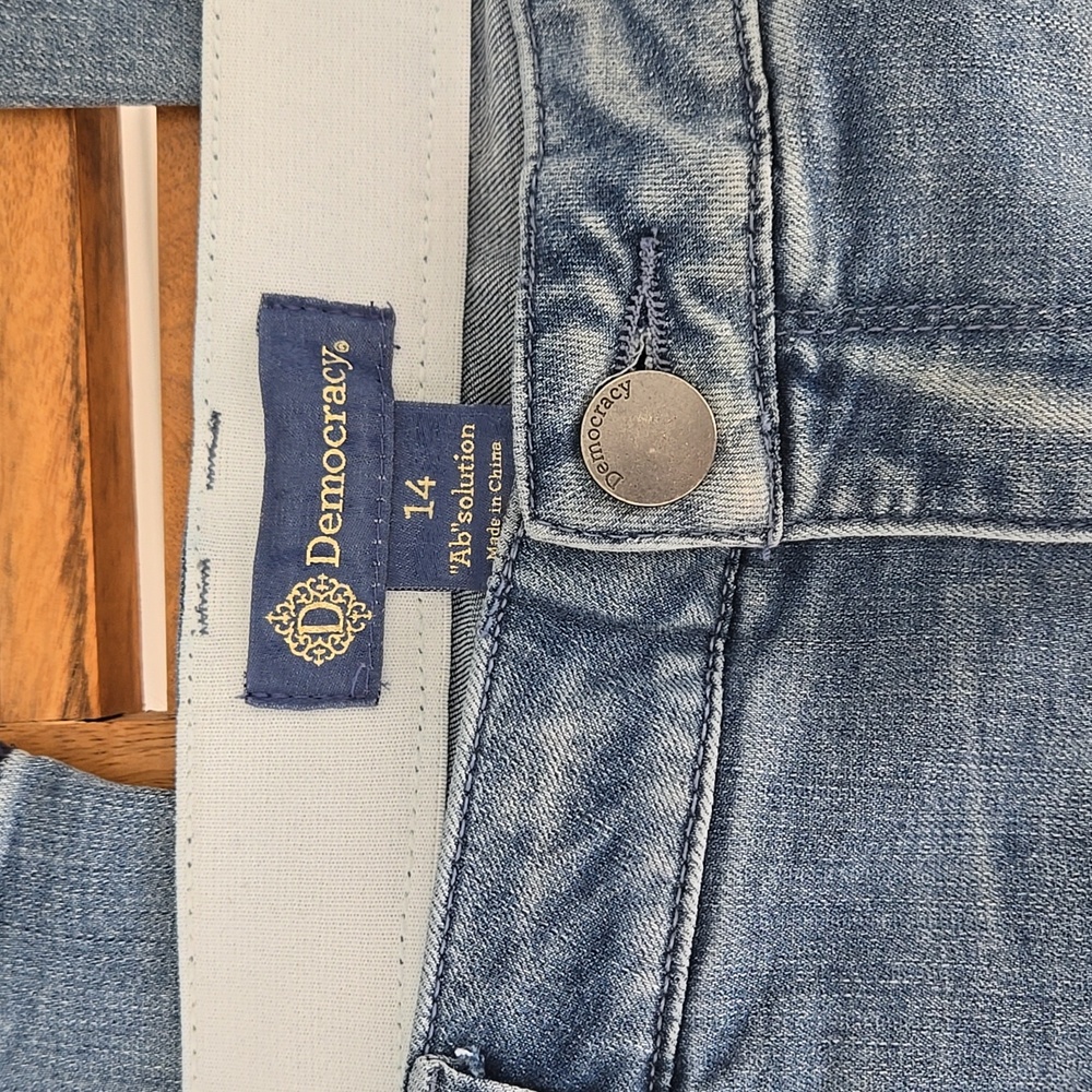 Democracy Boot cut jeans size 14